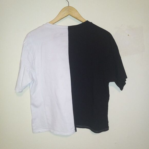 Organic Generation X-Large  Color Block Smiley Crop Top-Black & White-Be Happy - Picture 4 of 5